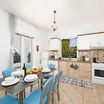 Villa Cleo *